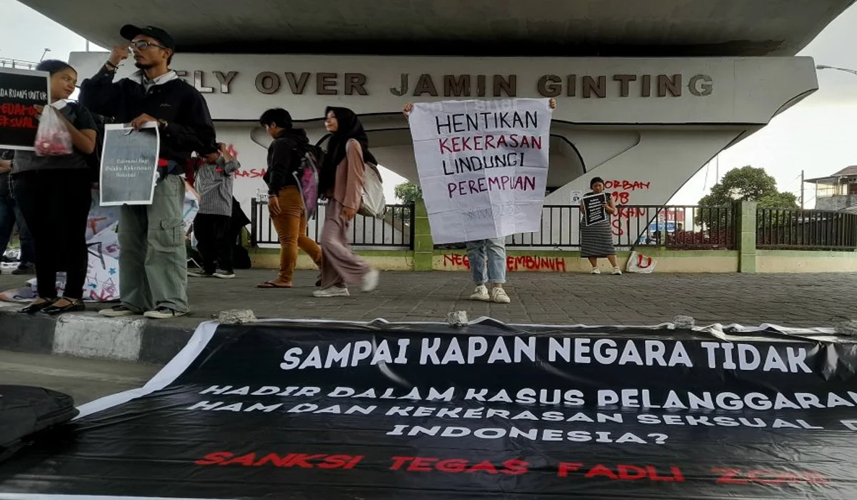 Solidaritas-Perempuan-di-Medan-Kecam-Pernyataan-Fadli-Zon-Soal-Tragedi-1998