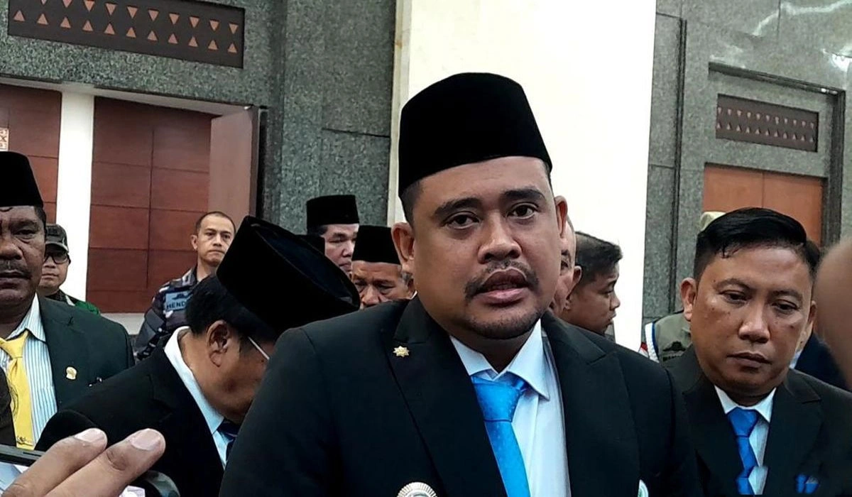 Hakim Jelaskan Alasan Pemanggilan Gubsu Bobby Jadi Saksi Korupsi Jalan