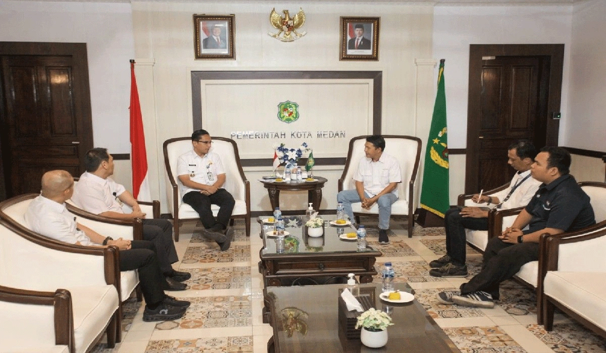 Warga Mabar Hilir Mengeluh Akibat Banjir Berkepanjangan, Rico Waas Janji Selesaikan Segera