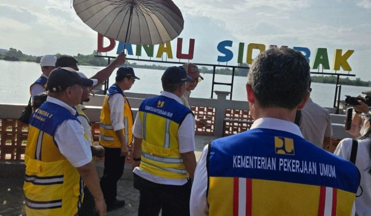 Menteri-PU-Tinjau-Revitalisasi-Danau-Siombak-Untuk-Atasi-Banjir-Rob