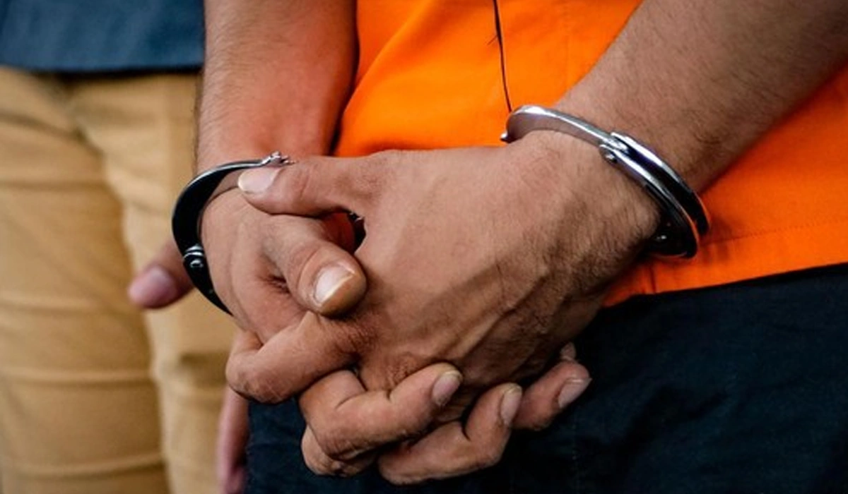 Polisi-Melacak-Pelaku-Lewat-CCTV