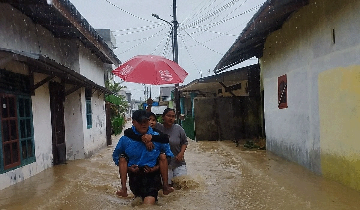 Akibat Banjir Bagi Warga dan Fasilitas Publik
